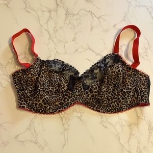 Paramour 38DD leopard and red underwire unlined bra new without tags